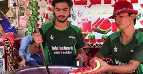 美国和印度人吃瓜视频在线观看,美国与印度“吃瓜”文化大碰撞