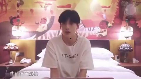 吃瓜的视频爆笑,吃瓜视频里的欢乐瞬间